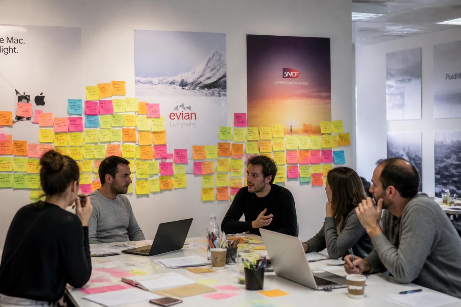 découvrez la définition d'une plateforme de marque, les 8 étapes clés pour la créer, ainsi que des exemples inspirants tels qu'evian, sncf et apple pour mieux comprendre son impact.