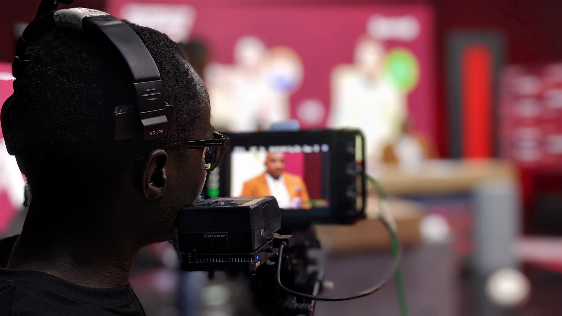 Comment fonctionne la publicité sur — studio de publicité télévision M6