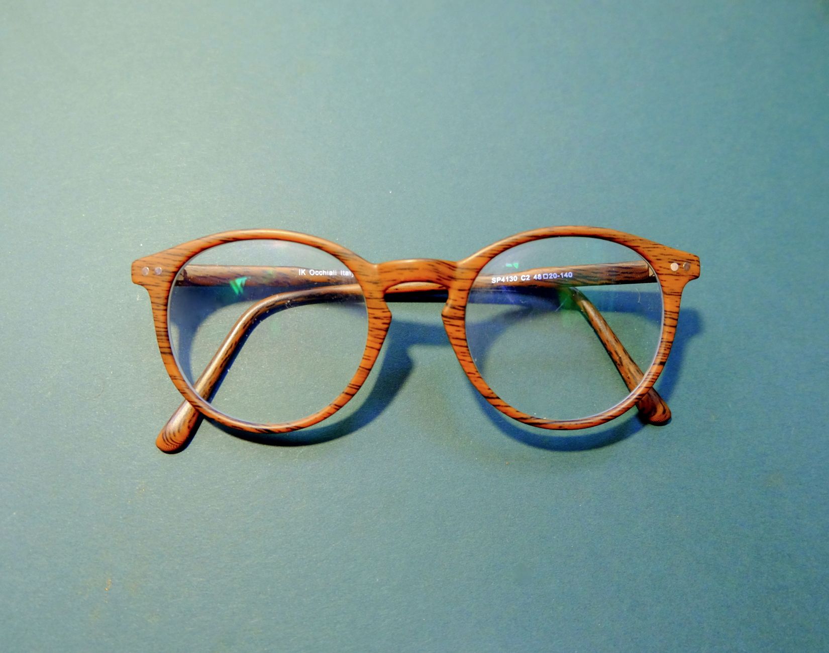 Publicité Afflelou retour sur 40 — publicité vintage lunettes Afflelou